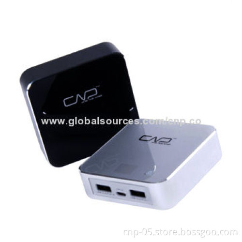 Dual-USB Power Banks, Two Devices Simultaneously, LCD Power Level Indicator